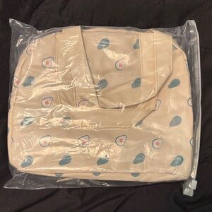 Avocado Print Beige Lunch Box